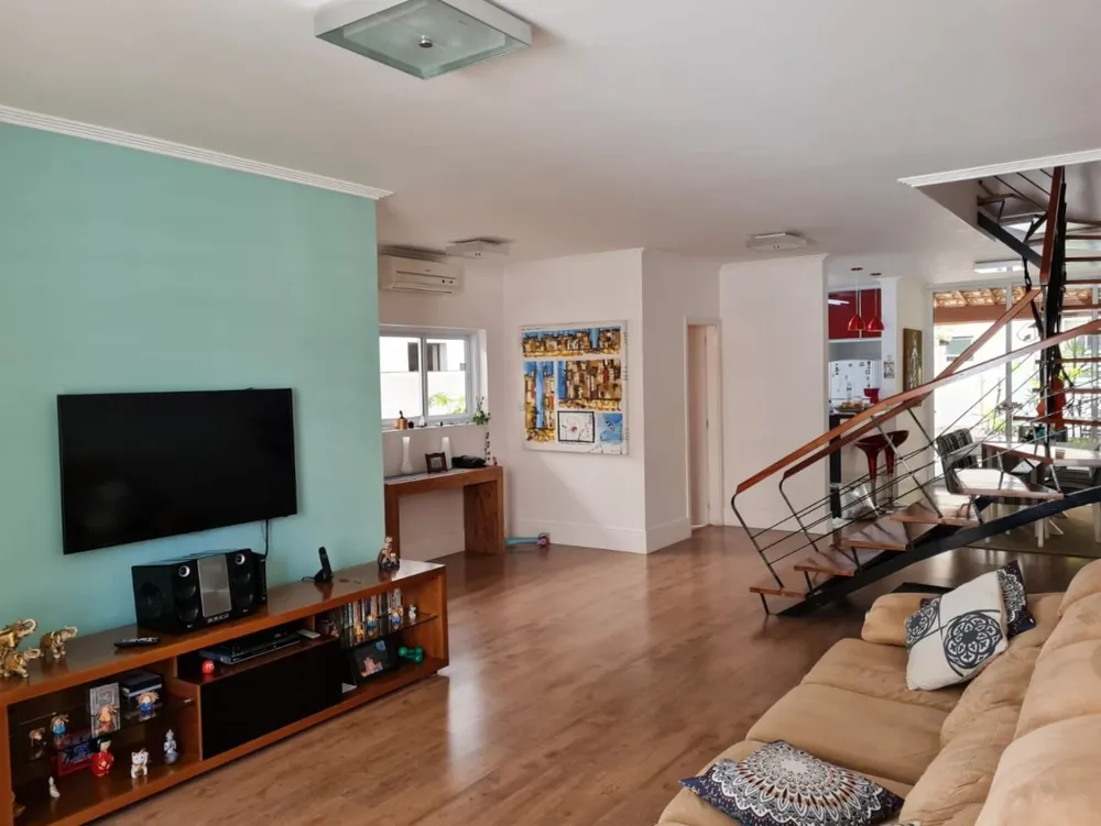 Casa, 3 quartos, 200 m² - Foto 1