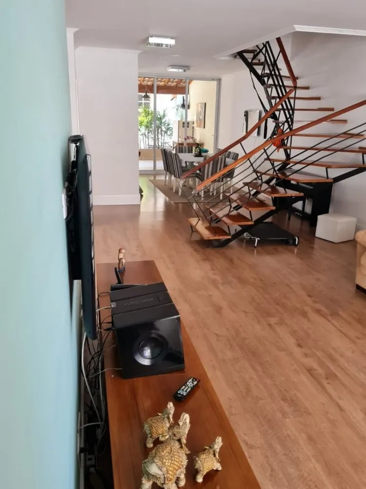 Casa, 3 quartos, 200 m² - Foto 2