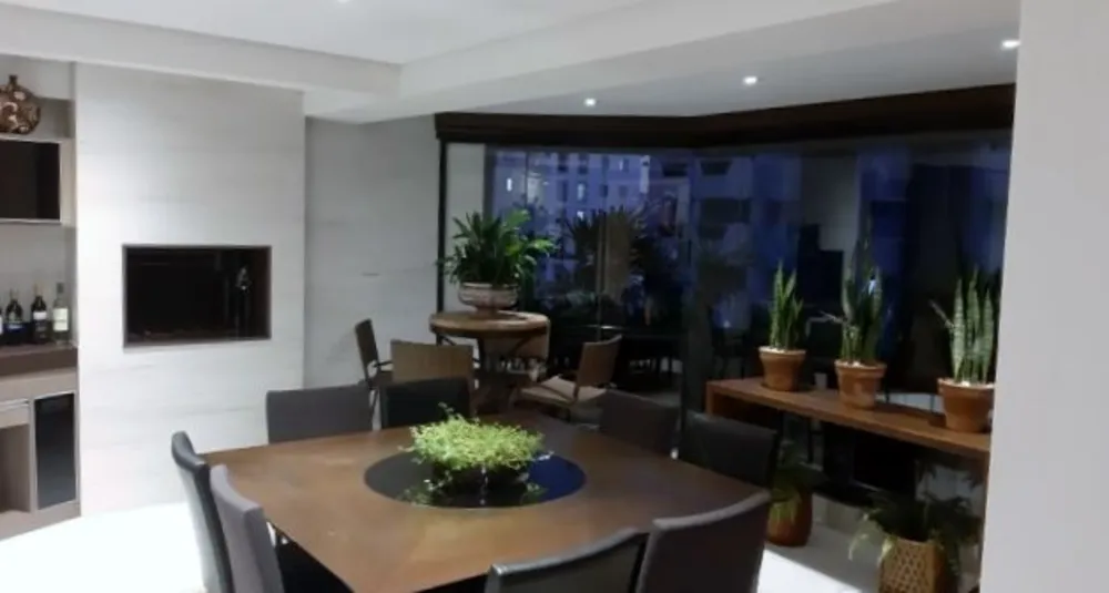 Apartamento, 3 quartos, 196 m² - Foto 3