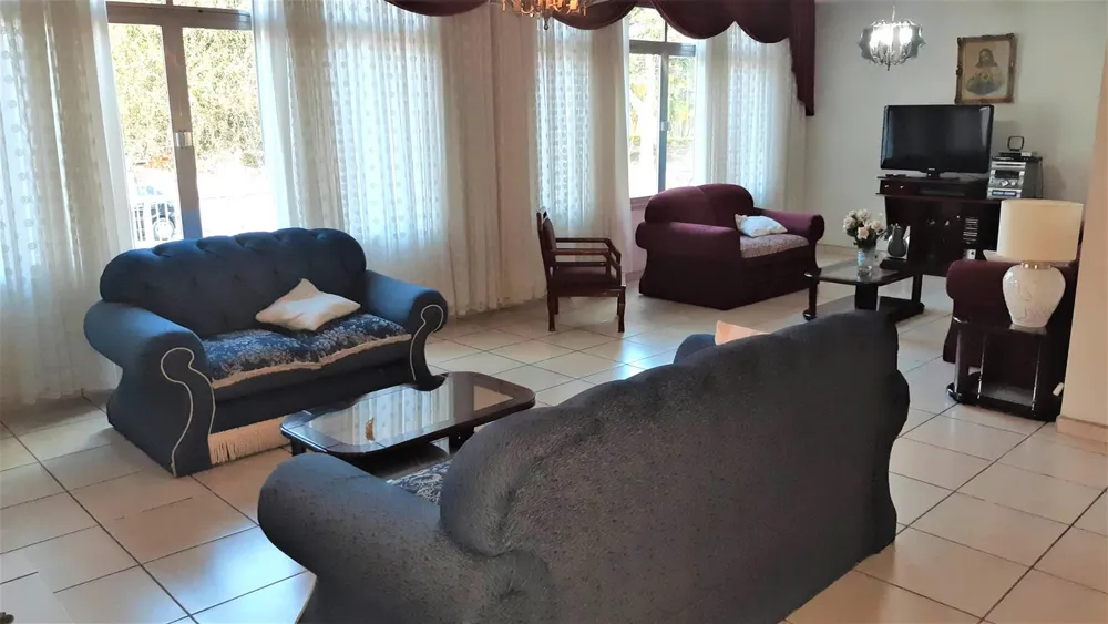 Casa, 4 quartos, 427 m² - Foto 1