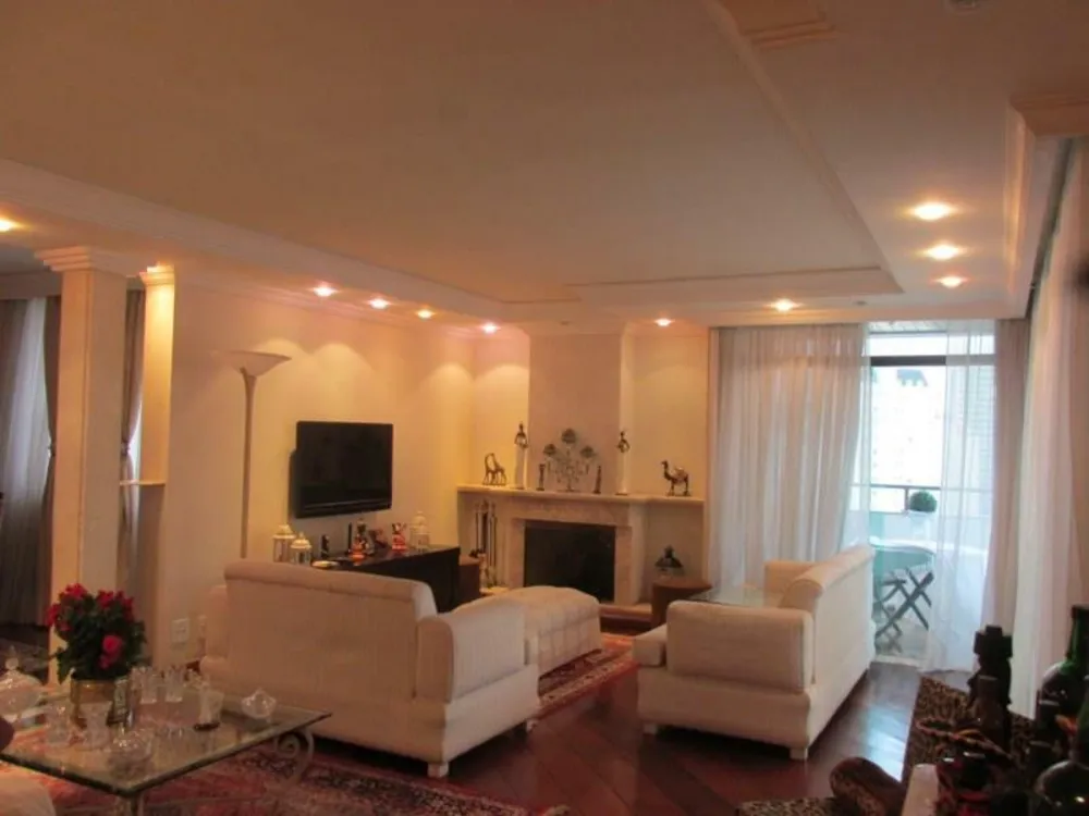 Apartamento, 3 quartos, 182 m² - Foto 1