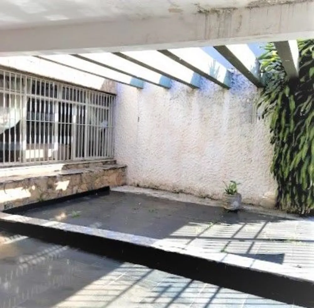 Casa, 4 quartos, 252 m² - Foto 1