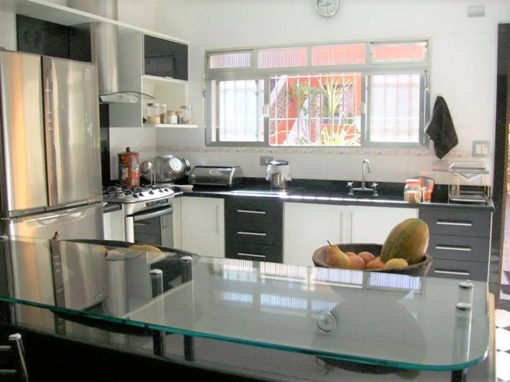 Casa, 6 quartos, 175 m² - Foto 2