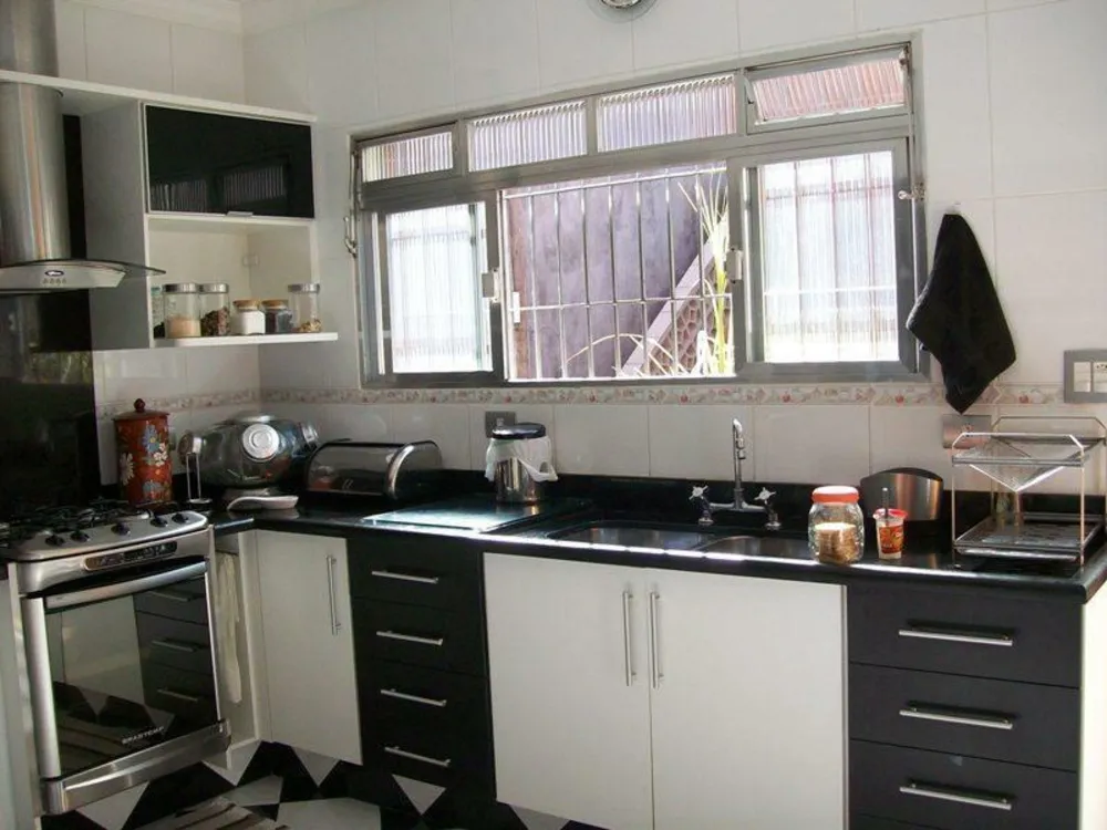 Casa, 6 quartos, 175 m² - Foto 4
