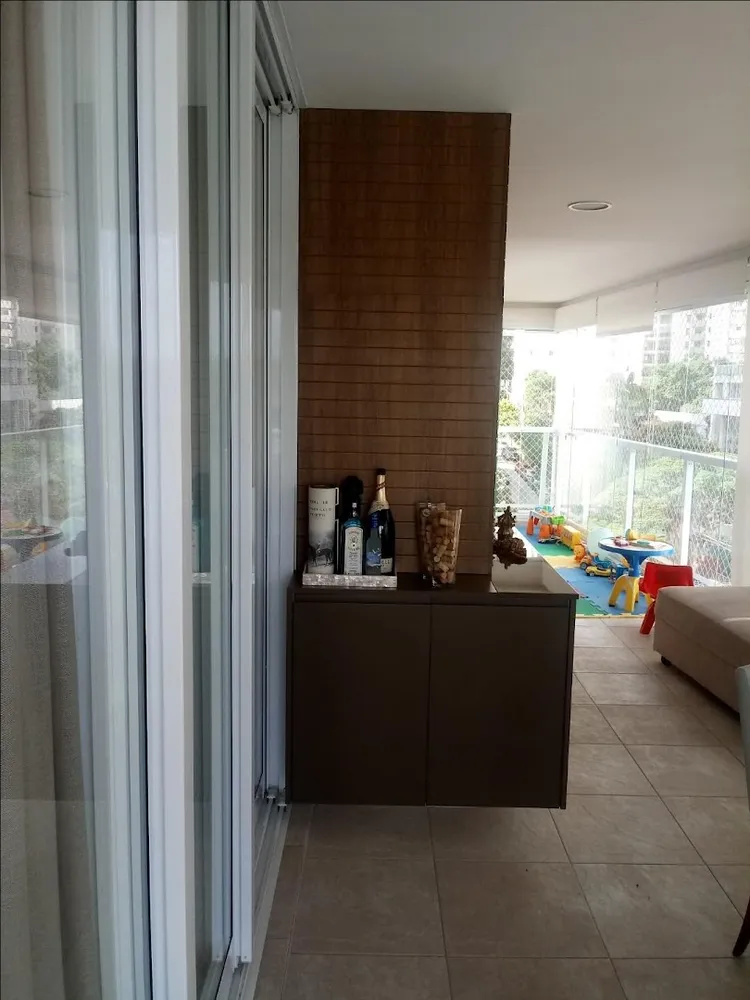 Apartamento, 4 quartos, 210 m² - Foto 2