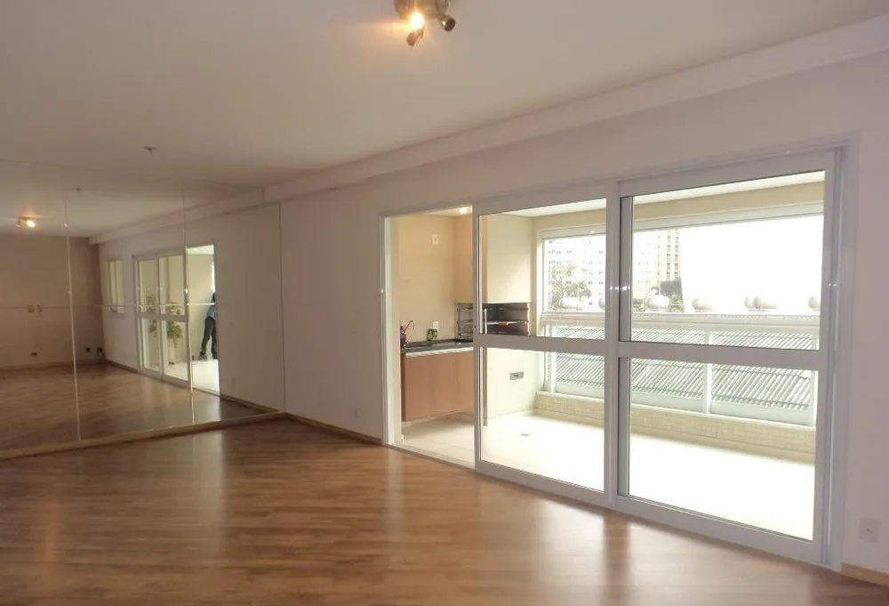 Apartamento, 3 quartos, 126 m² - Foto 2