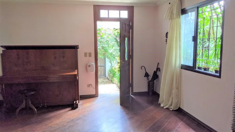 Casa, 4 quartos, 169 m² - Foto 2
