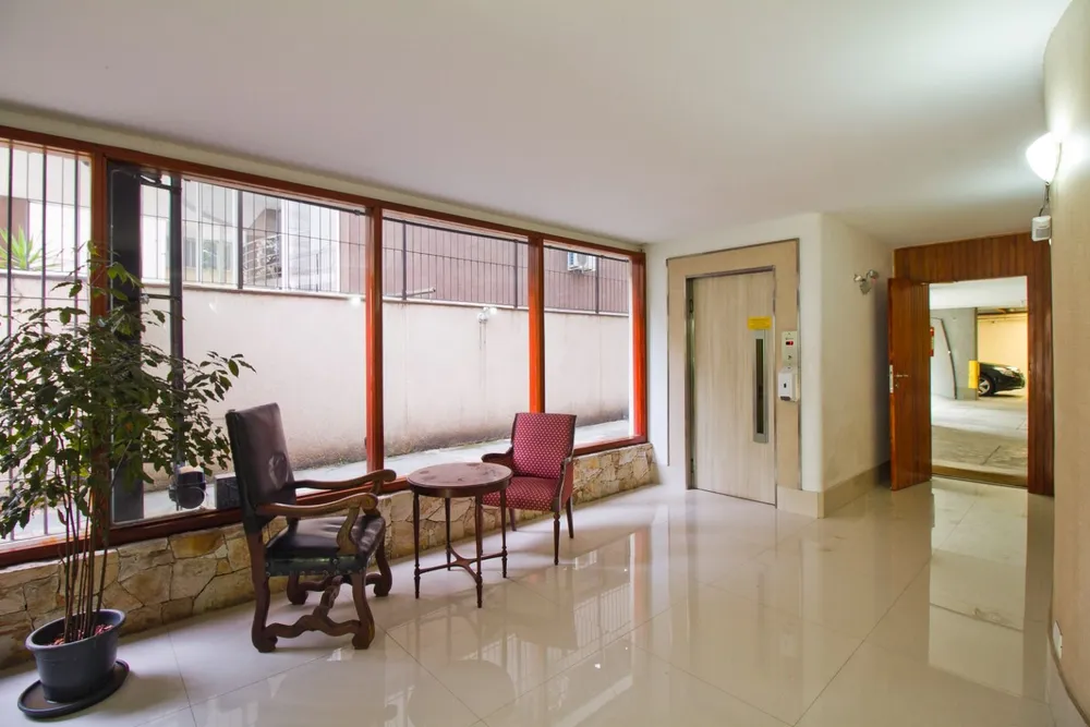 Apartamento, 3 quartos, 198 m² - Foto 2
