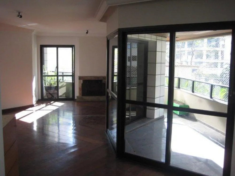 Apartamento, 4 quartos, 208 m² - Foto 2