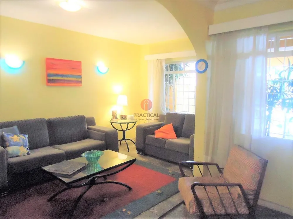 Casa, 3 quartos, 230 m² - Foto 1
