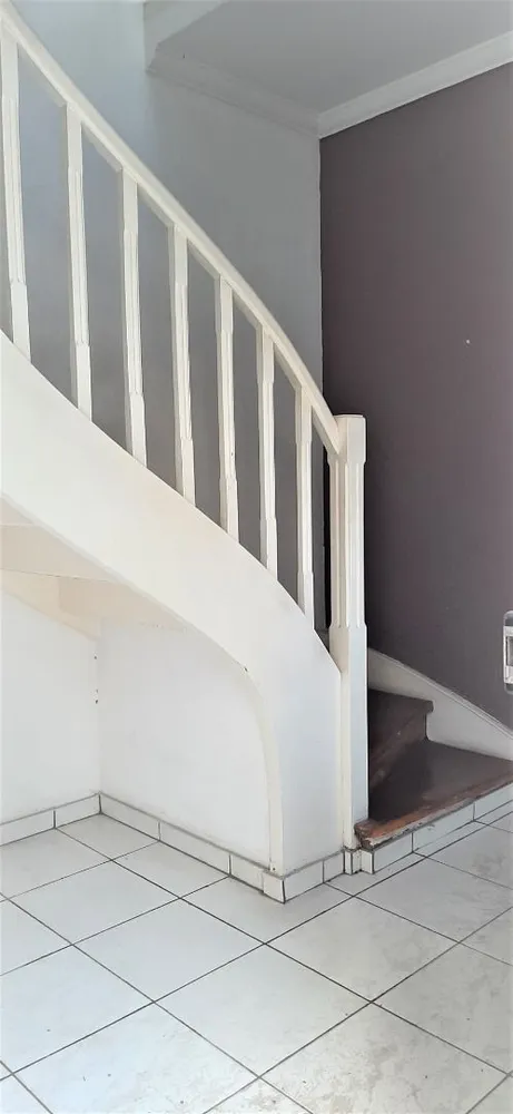 Casa, 1 quarto, 230 m² - Foto 3