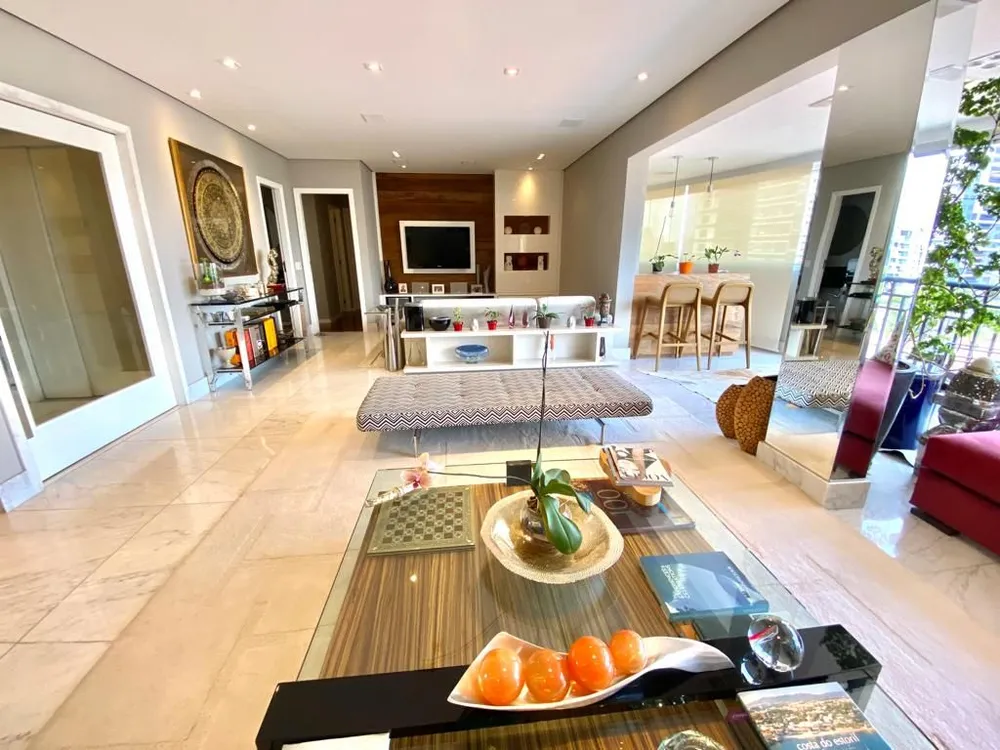 Apartamento, 3 quartos, 170 m² - Foto 1