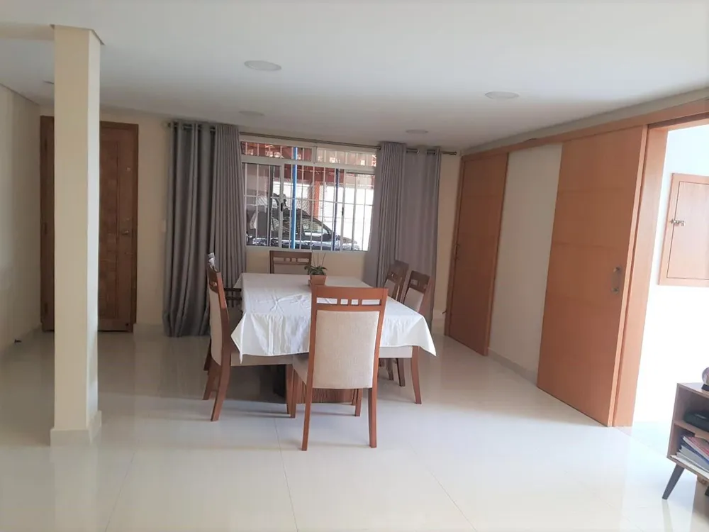Casa, 3 quartos, 190 m² - Foto 3