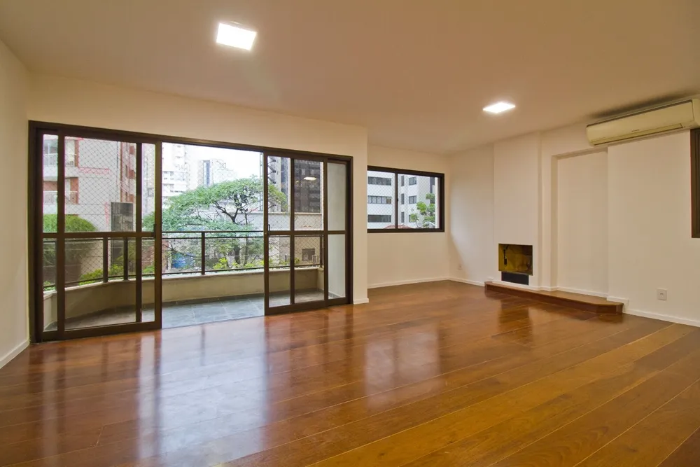 Apartamento, 4 quartos, 196 m² - Foto 1
