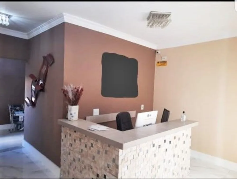 Casa, 4 quartos, 245 m² - Foto 4