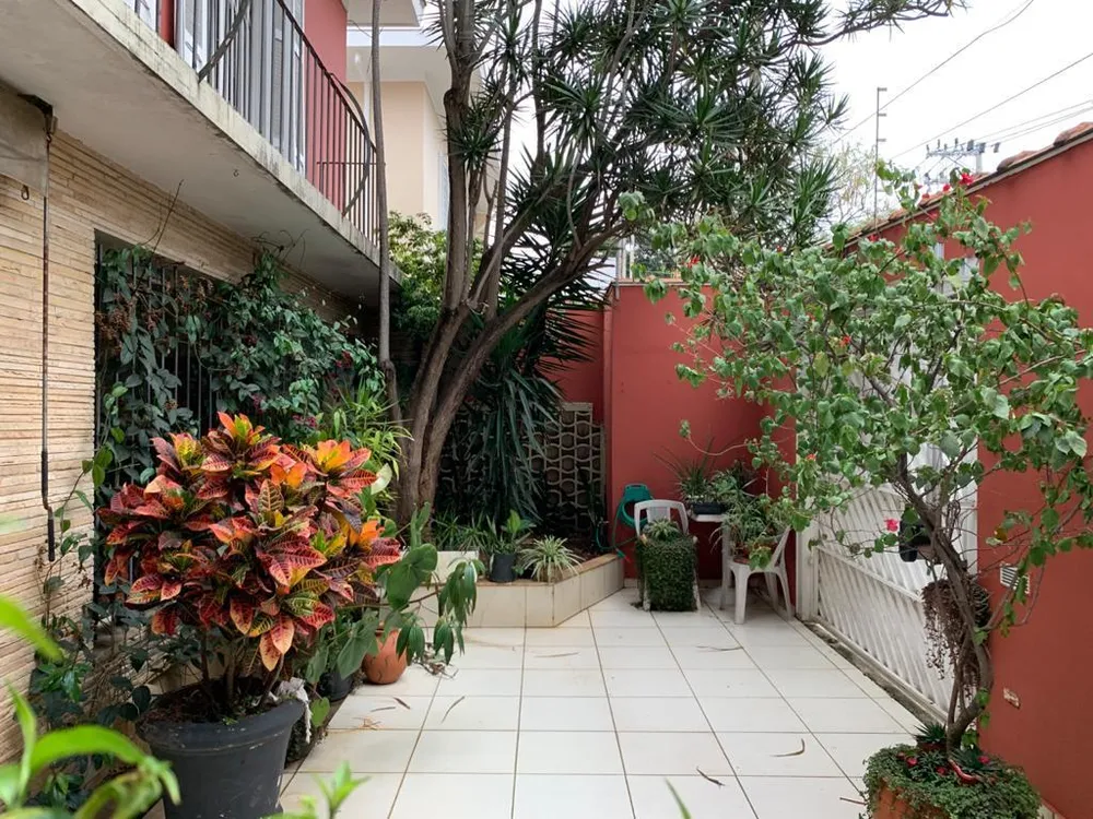 Casa, 3 quartos, 232 m² - Foto 1
