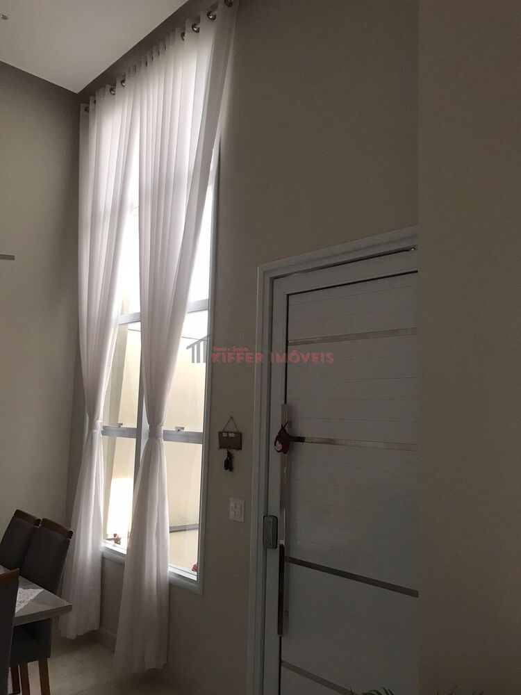 Casa de Condomínio à venda com 3 quartos, 126m² - Foto 4