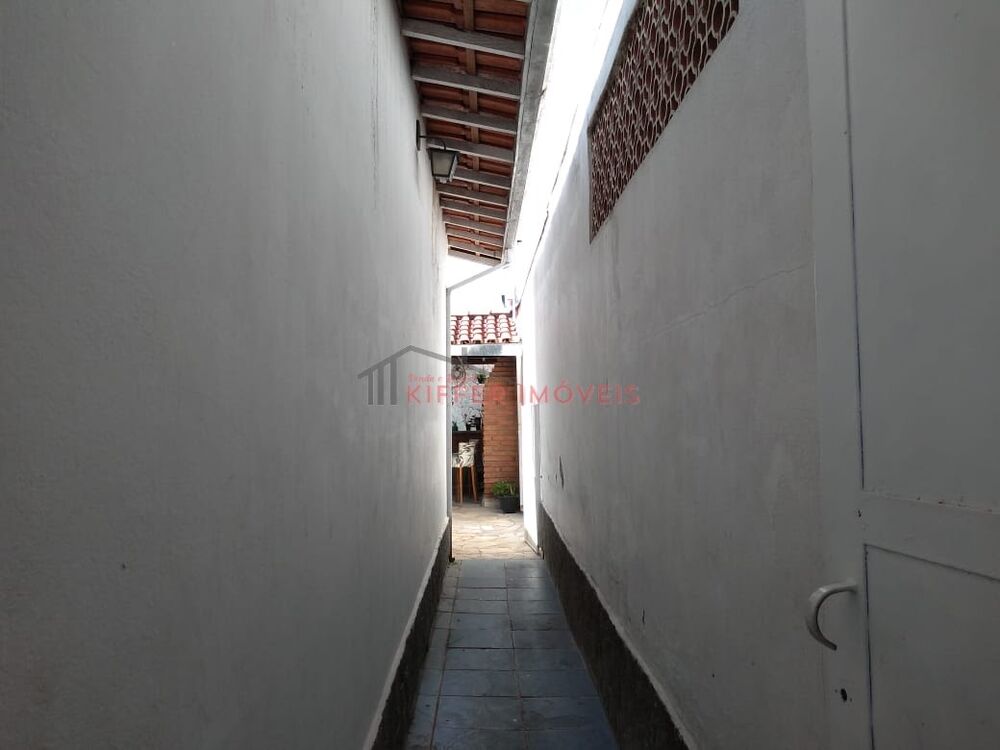Casa, 3 quartos, 250 m² - Foto 1