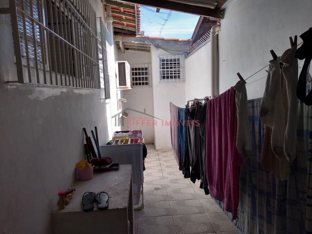 Casa, 3 quartos, 250 m² - Foto 2
