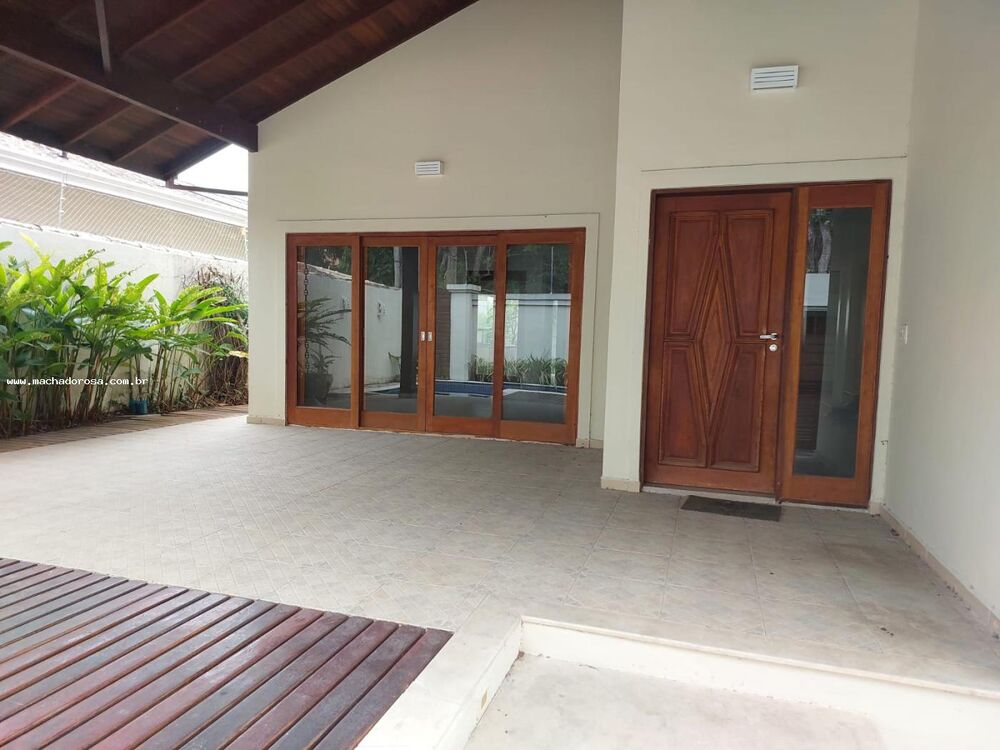 Casa à venda com 4 quartos, 400m² - Foto 1