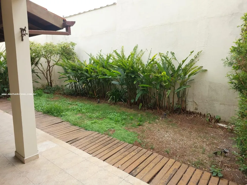 Casa, 4 quartos, 315 m² - Foto 2