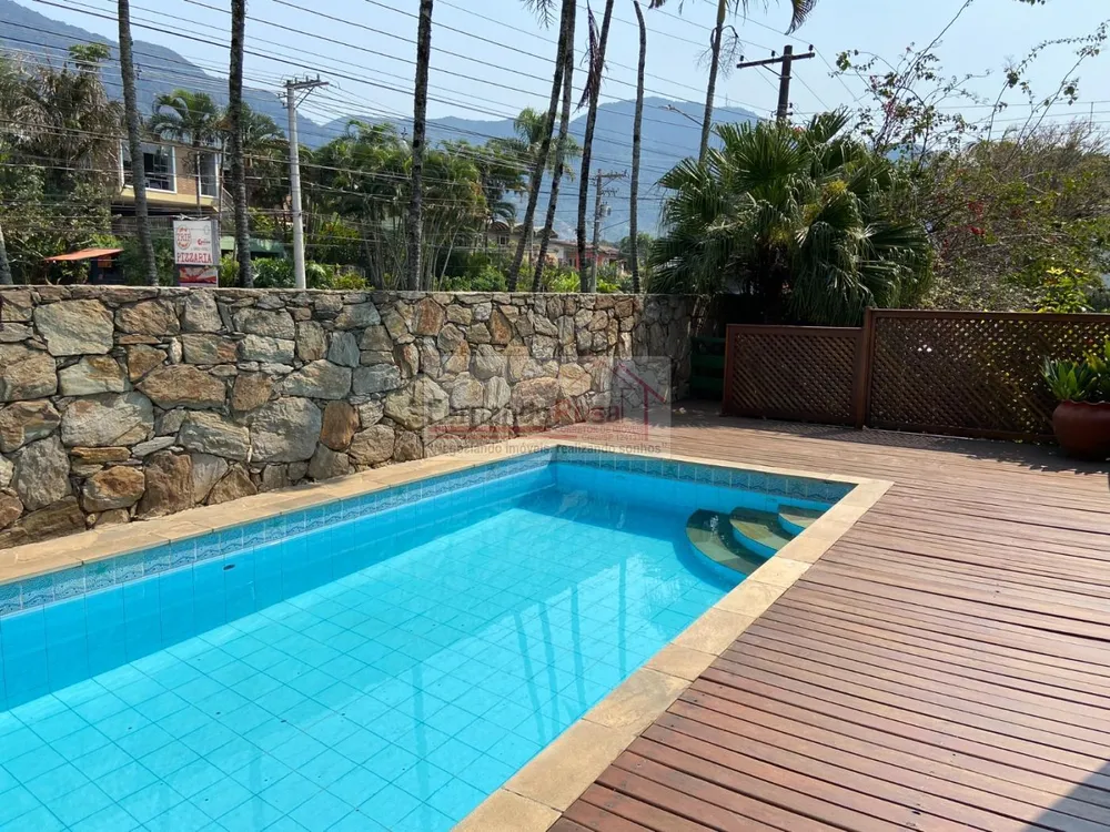 Sobrado, 3 quartos, 158 m² - Foto 1