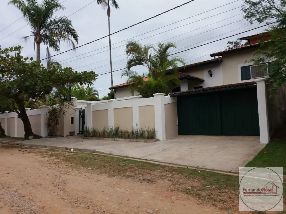 Casa, 3 quartos, 289 m² - Foto 1