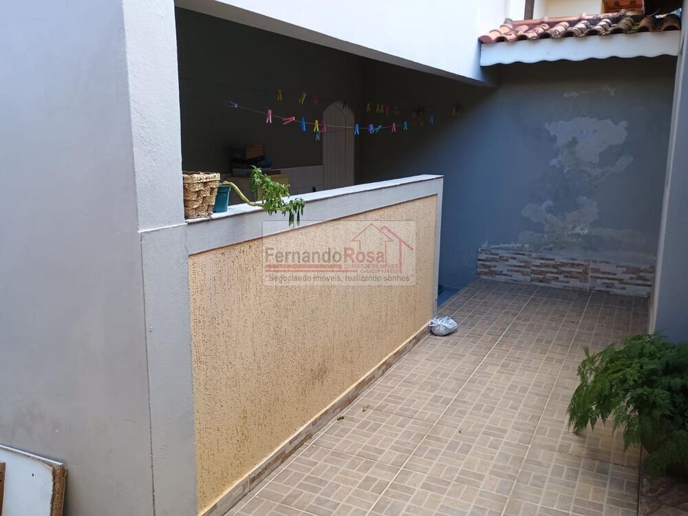Casa à venda com 4 quartos, 238m² - Foto 31