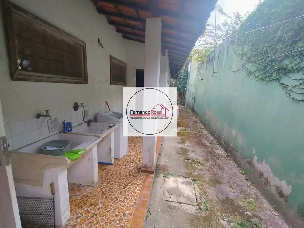 Casa, 3 quartos, 257 m² - Foto 2