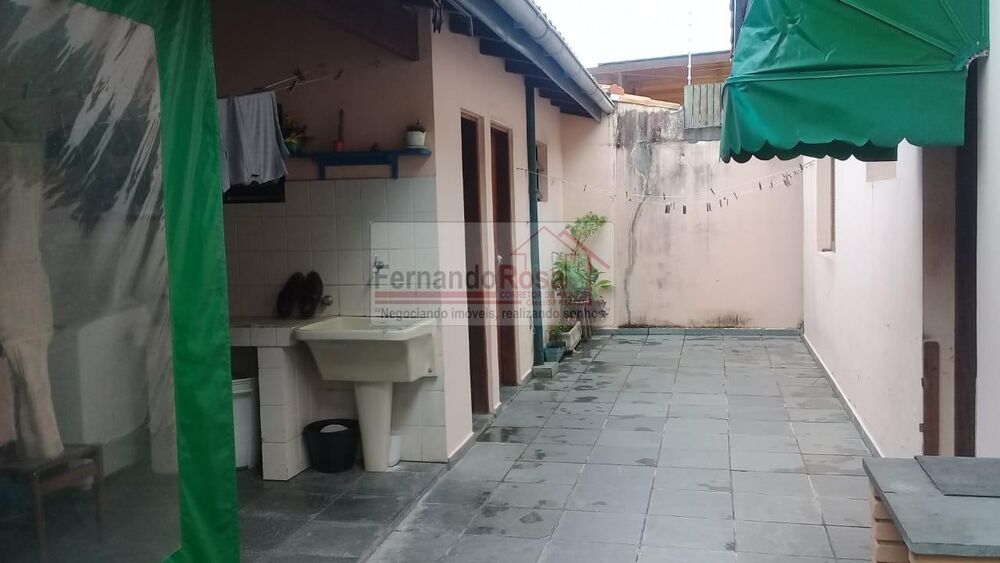 Casa, 3 quartos, 180 m² - Foto 4