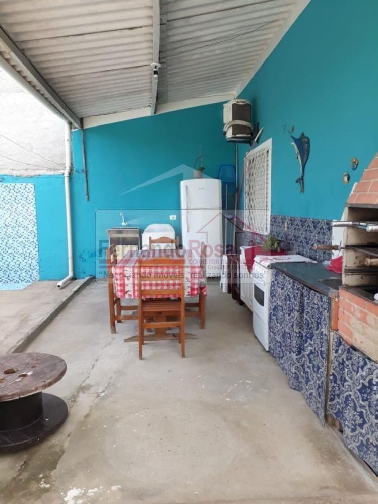 Casa à venda com 2 quartos, 370m² - Foto 7