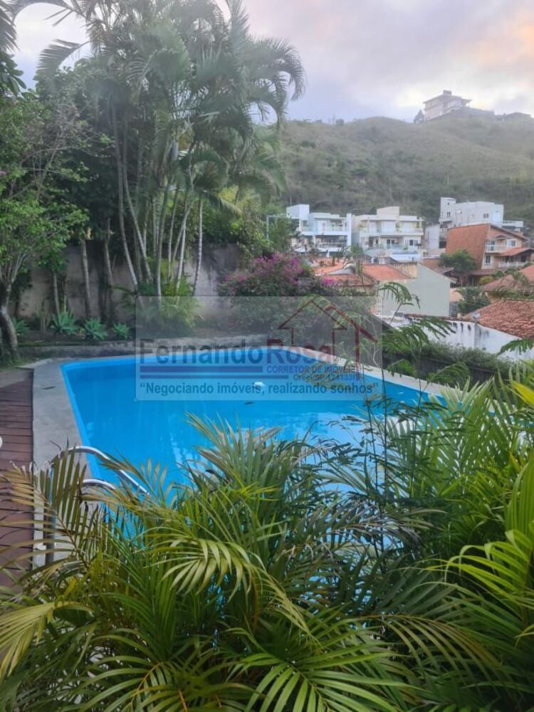 Casa, 4 quartos, 330 m² - Foto 1