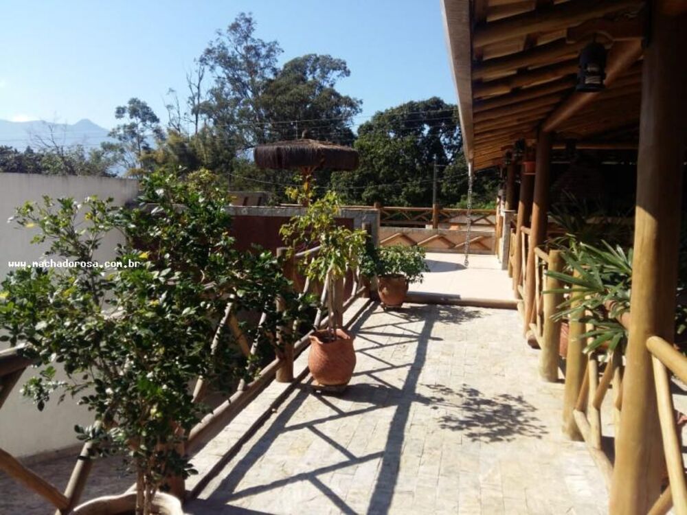 Casa à venda com 3 quartos, 250m² - Foto 6