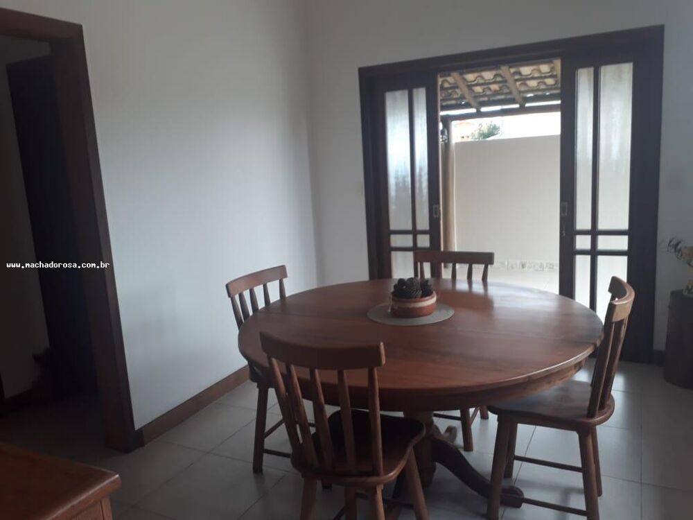 Casa à venda com 3 quartos, 250m² - Foto 30