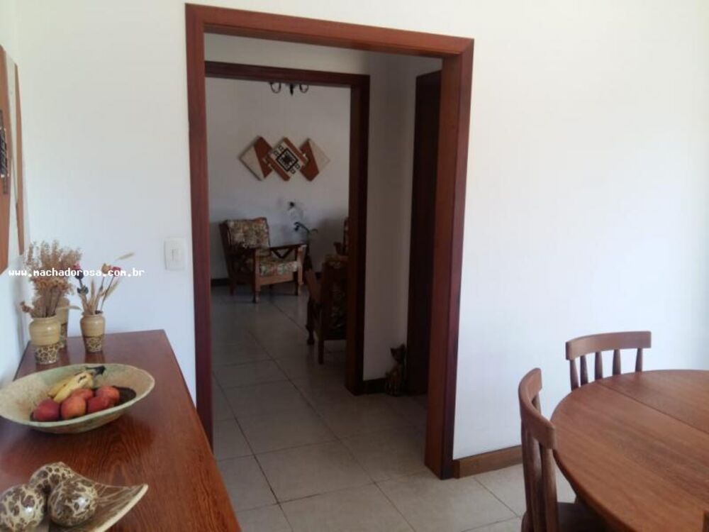 Casa à venda com 3 quartos, 250m² - Foto 19