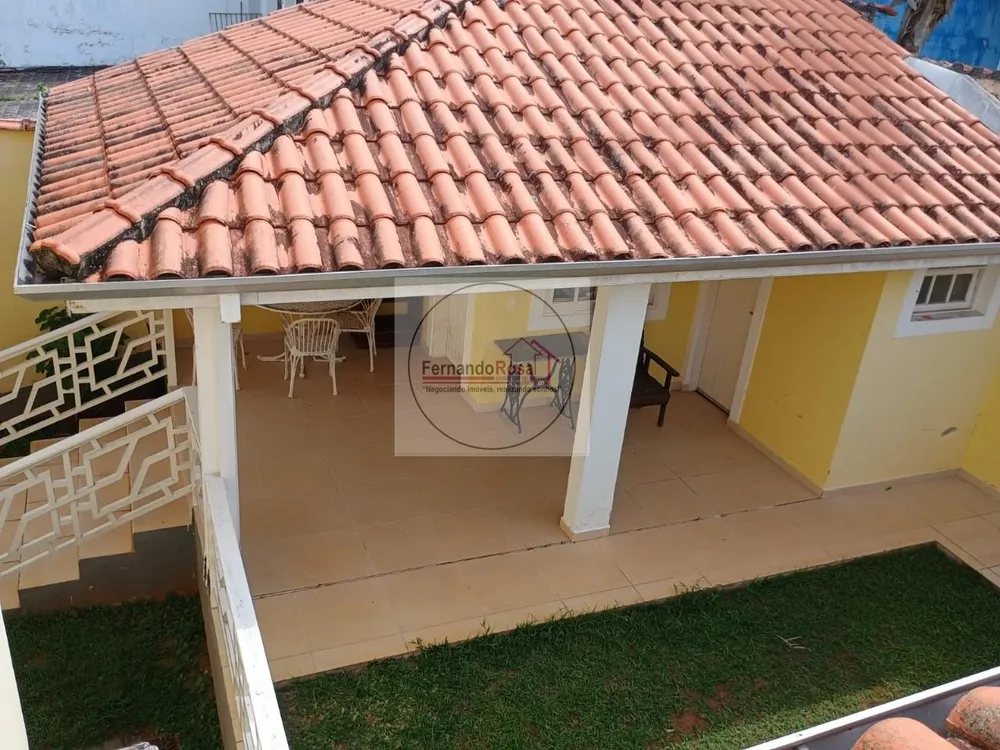 Casa, 5 quartos, 245 m² - Foto 3
