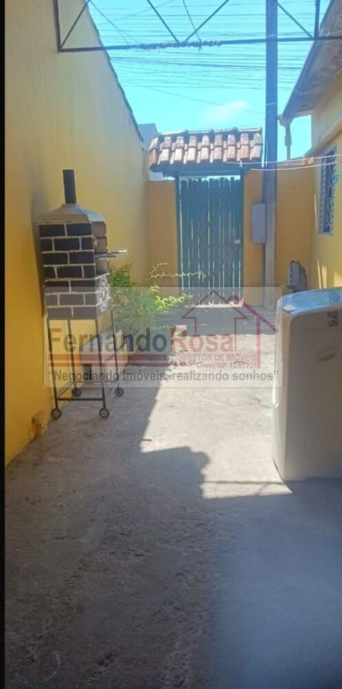 Casa à venda com 1 quarto, 297m² - Foto 3