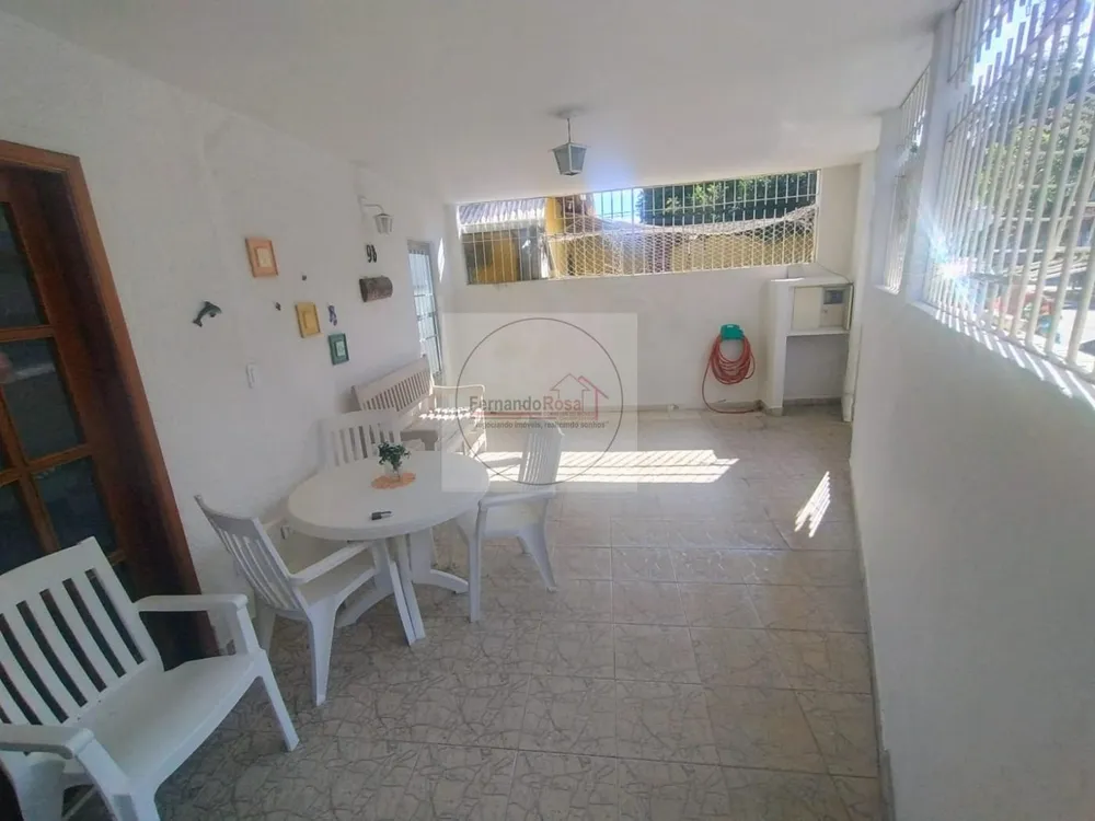 Casa, 4 quartos, 156 m² - Foto 1