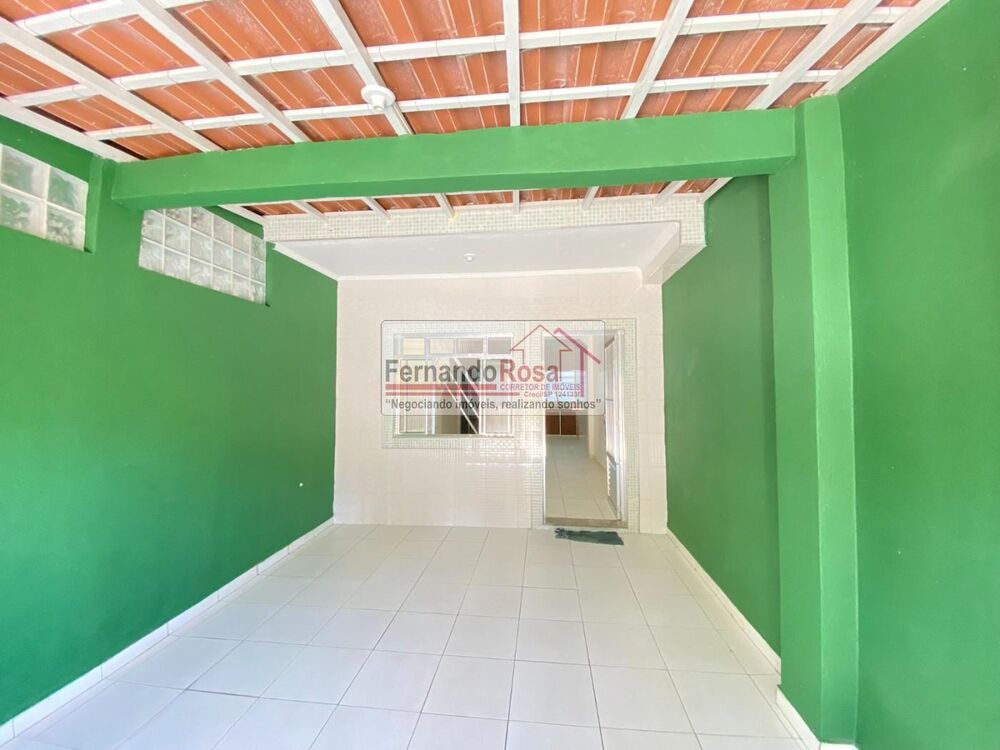 Sobrado à venda com 2 quartos, 130m² - Foto 1