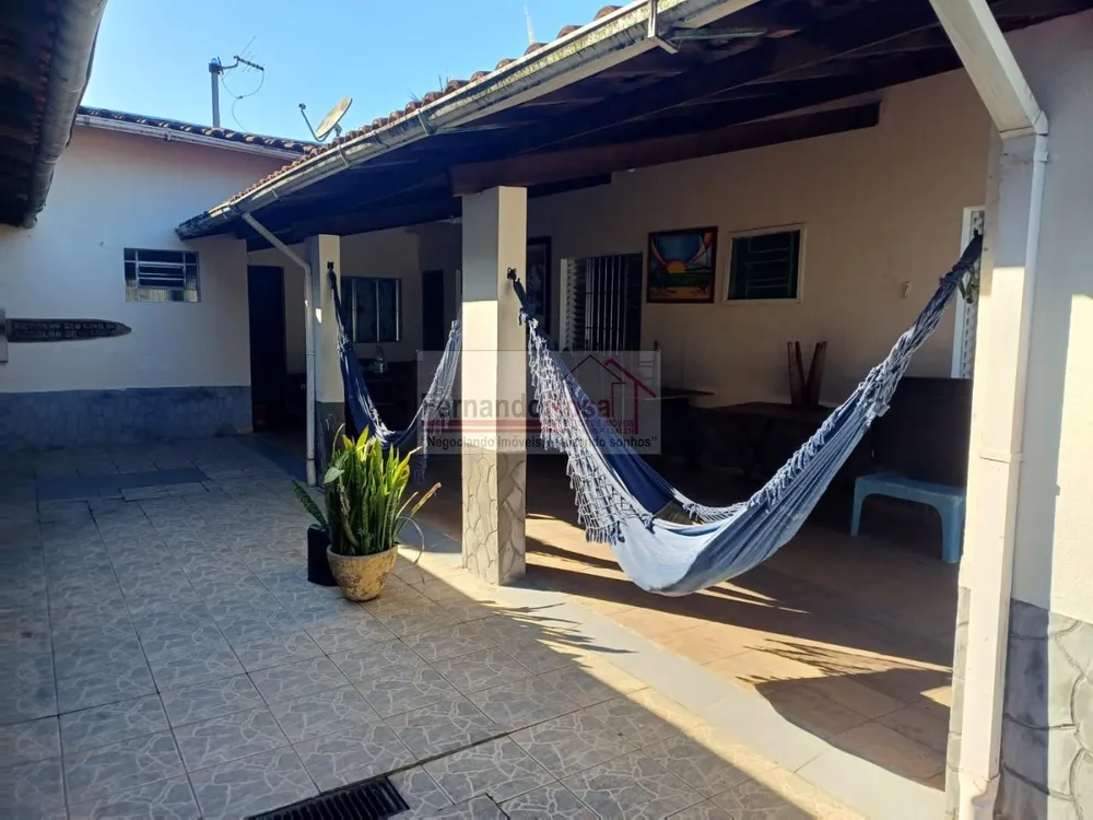 Casa, 4 quartos, 218 m² - Foto 2