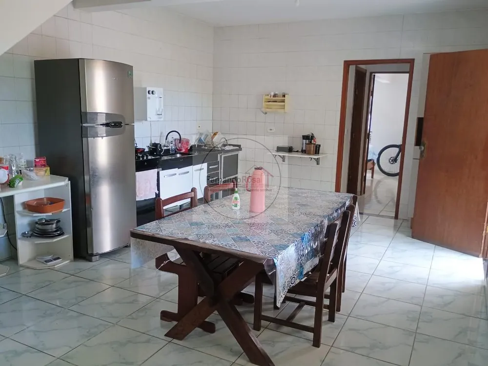 Casa, 4 quartos, 201 m² - Foto 2