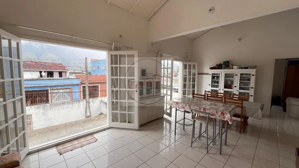 Casa, 4 quartos, 238 m² - Foto 12
