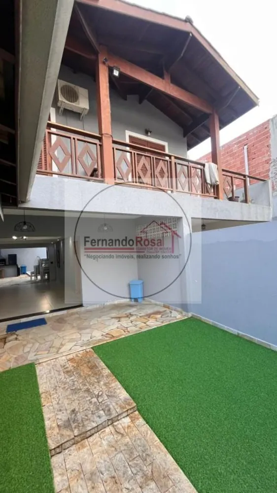 Casa, 3 quartos, 220 m² - Foto 1