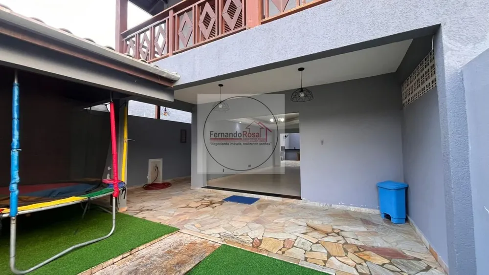 Casa, 3 quartos, 220 m² - Foto 4