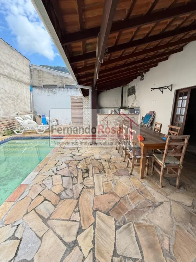 Sobrado, 3 quartos, 283 m² - Foto 1