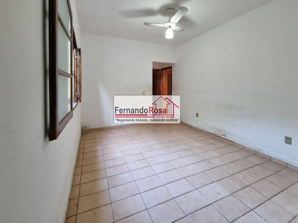 Casa à venda com 3 quartos, 600m² - Foto 8