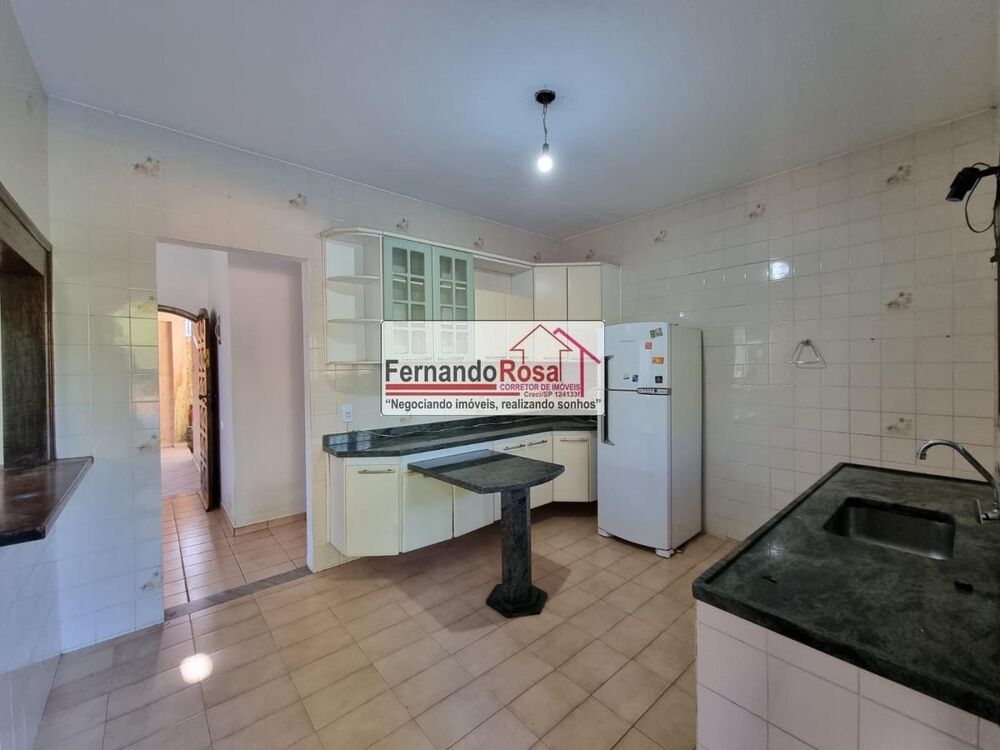 Casa à venda com 3 quartos, 600m² - Foto 6