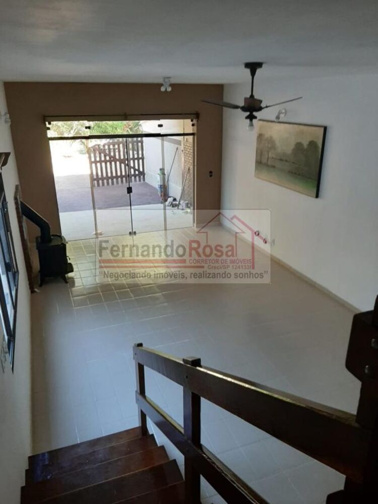 Sobrado à venda com 3 quartos, 216m² - Foto 29