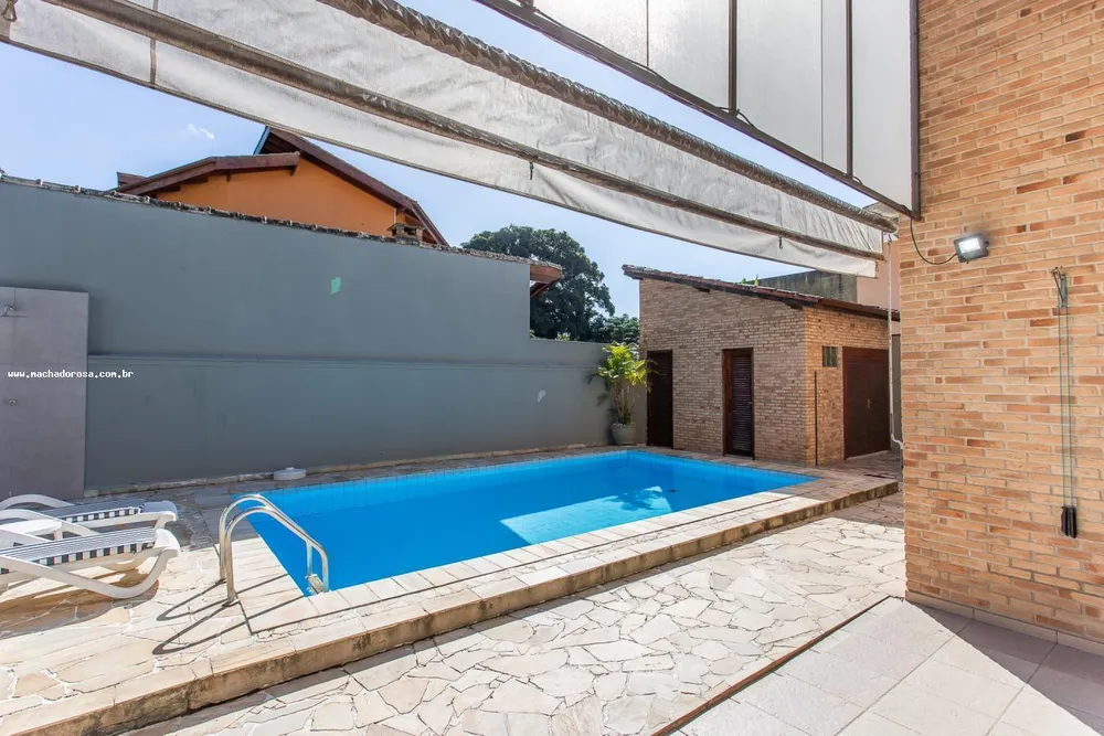 Casa, 3 quartos, 229 m² - Foto 2