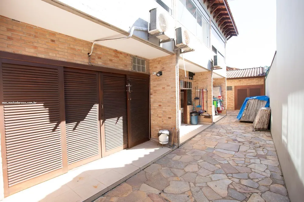 Casa, 3 quartos, 229 m² - Foto 6